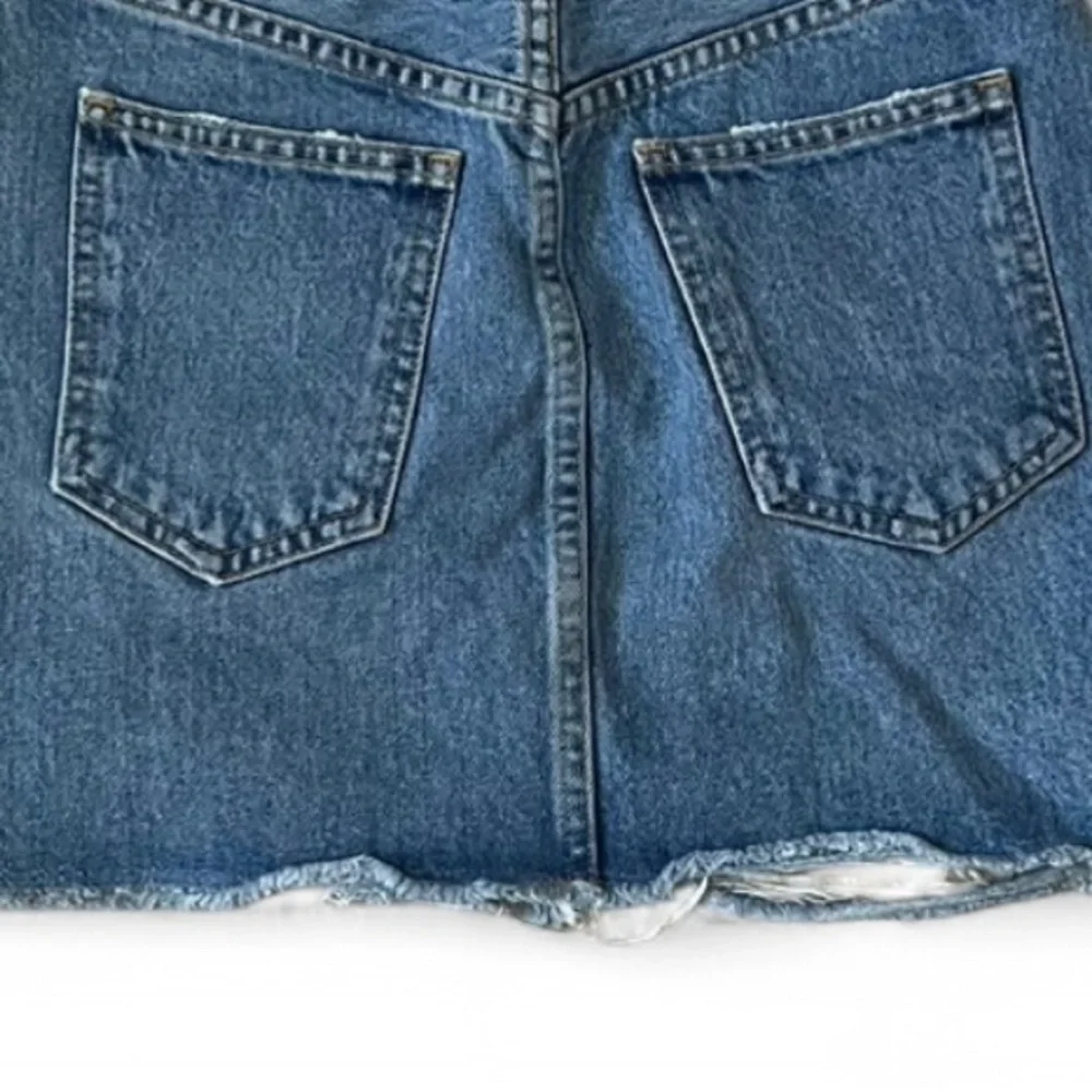 Carmar Los Angeles blue denim buckle cutout mini skirt, size 25. Distressed.
